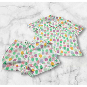 Sigrid Olsen Sleepwear Women's Pineapple Pattern Pajama Set Top Shorts Size Med